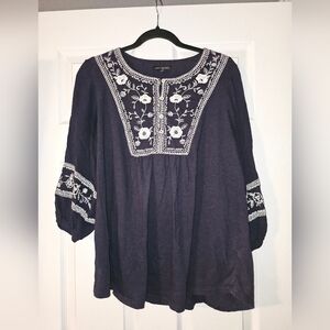 Black and white embroidered blouse, Size 10/12, Lane Bryant